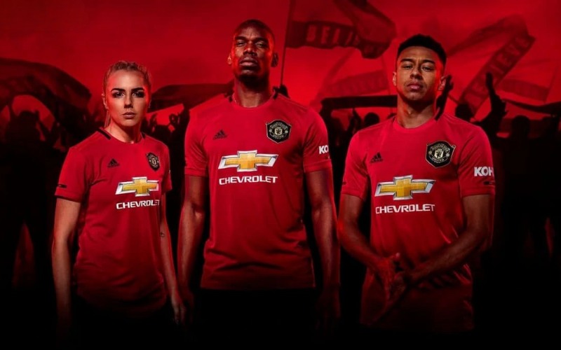 áo đội Manchester United 2020 