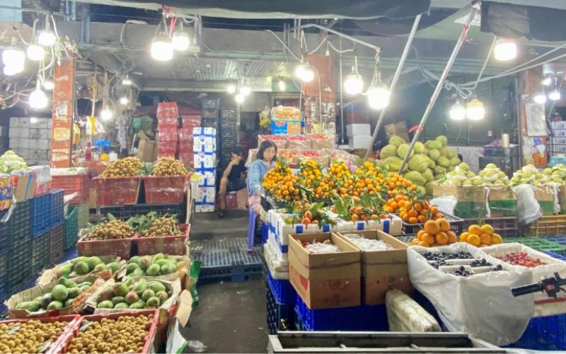 thuận lợi và khó khăn khi nhập hàng tại chợ đầu mối